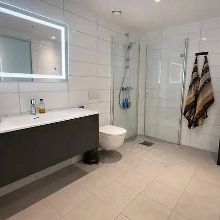 Luxury By The Sea - In The Middle Of Bergen
